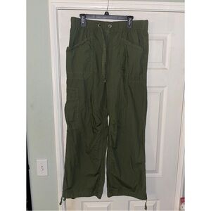 Women’s Green Cargo Pants